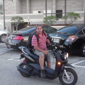 Meet your Posher, Julio abel