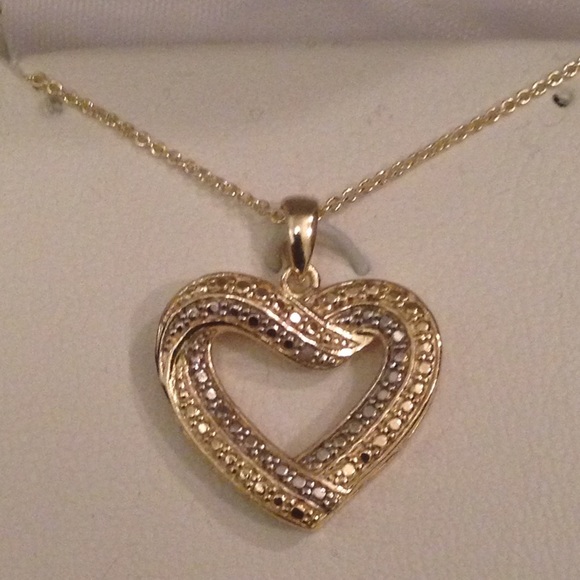 Jewelry - Heart Necklace