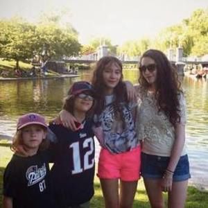 Meet your Posher, Juliette