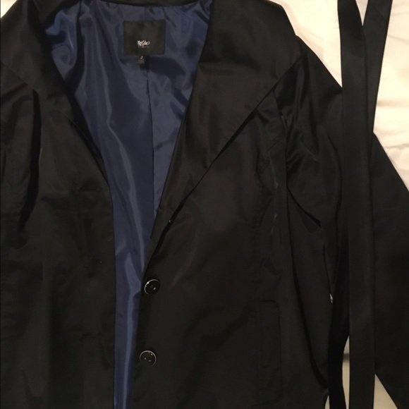 Used Shiny Beautiful Jacket - Picture 2 of 2