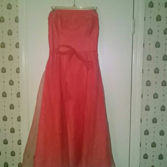 Dress - Picture 1 of 3