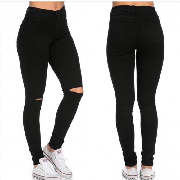 High waisted jeans