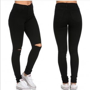 High waisted jeans