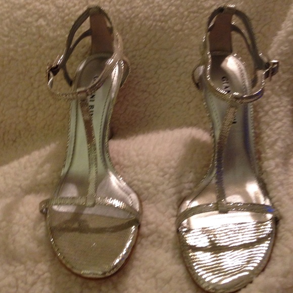 Gianni Bini Heels-size 7 1/2 - Picture 2 of 4