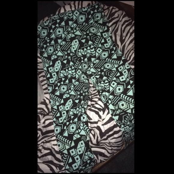 Victoria's Secret Yoga Leggings
