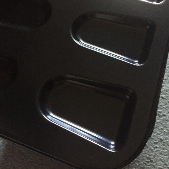 NEW 8 Non-Stick Cake On A Stick Pan - Picture 2 of 2