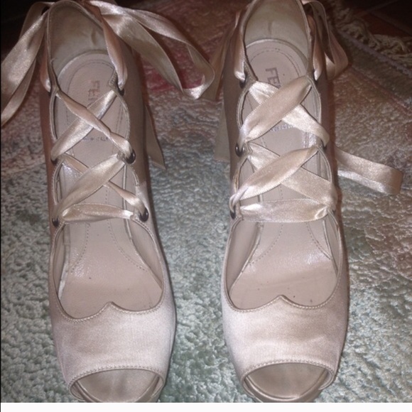 fendi satin heels
