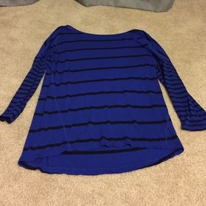 A.n.a 3/4 blue and black top
