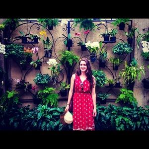 Meet your Posher, Gabriela