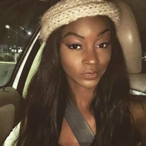 Meet your Posher, Keren