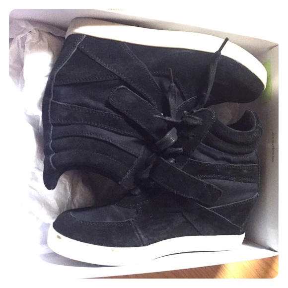 Steve Madden Olympia