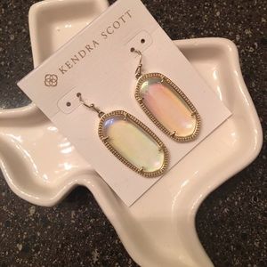 Iridescent Elle Kendra Scott