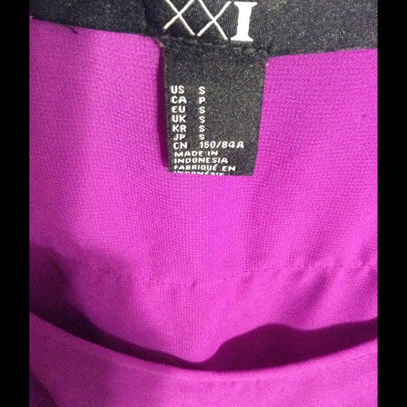 Forever 21 Ruffled Camisole - Picture 2 of 3