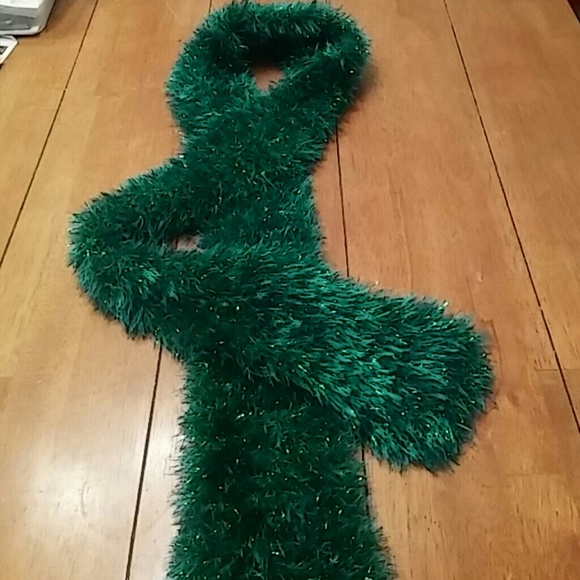 Scarf - Picture 2 of 4