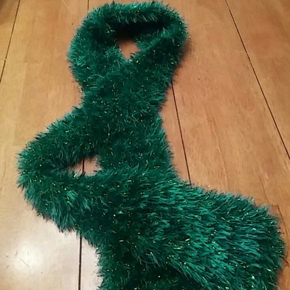 Scarf - Picture 3 of 4