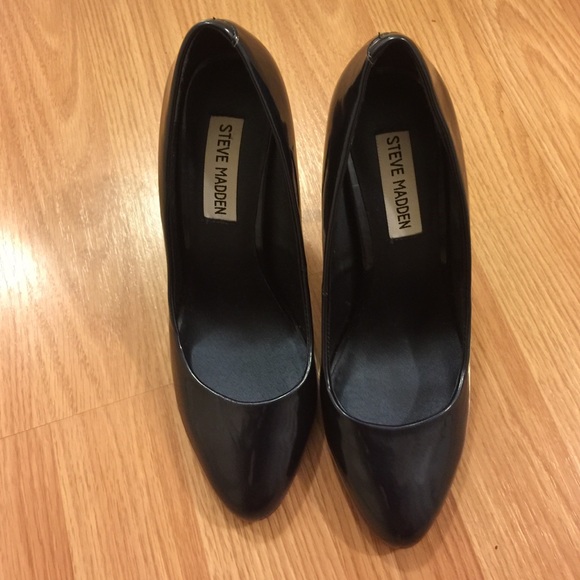 Steve Madden Shoes - 🌹🌹Sexy Steve Madden Blue Stilettos sz 7.5🌹🌹