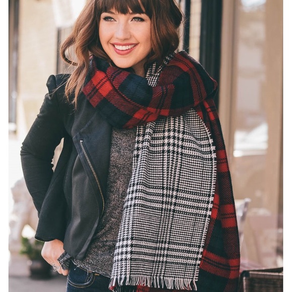 SALE!  Red Plaid Contrast Scarf