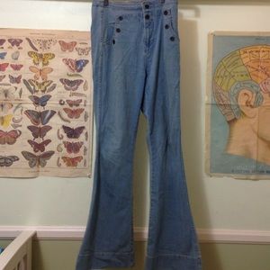 High waisted bell bottom jeans. From UO. Worn once