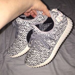 turtle doves yeezys