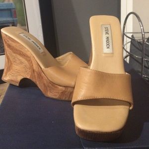 Leather sandal