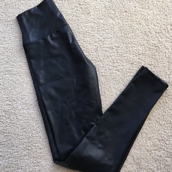 Faux leather leggings