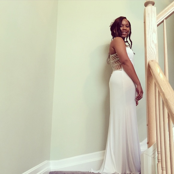 White Prom Dress Size 4 - Picture 2 of 4