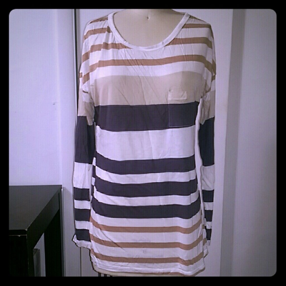 Old Navy long sleeve shirt