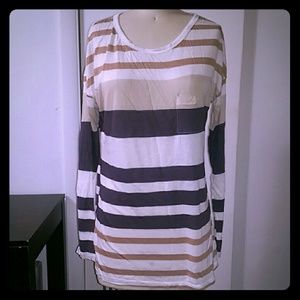 Old Navy long sleeve shirt