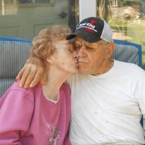 Meet your Posher, Sharon