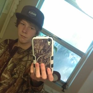 Meet your Posher, Christopher