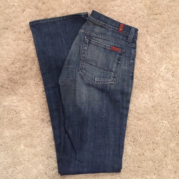 Seven7 for all Mankind Jeans, Boy Cut model