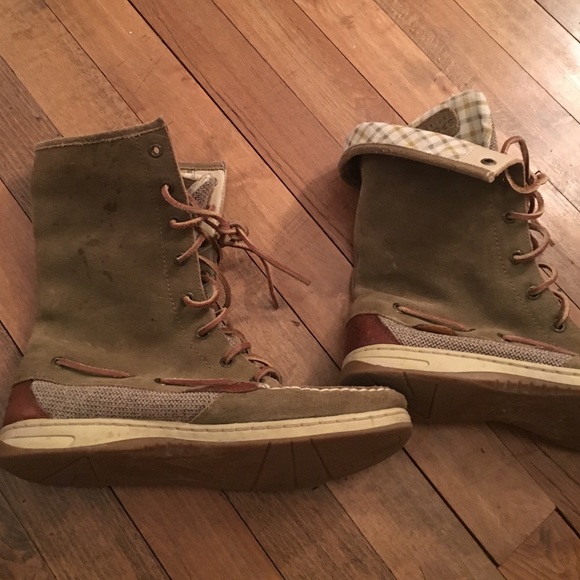Sperry top sider boots