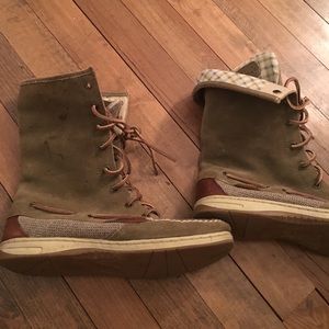 Sperry top sider boots