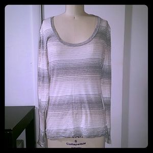 Old Navy long sleeve shirt