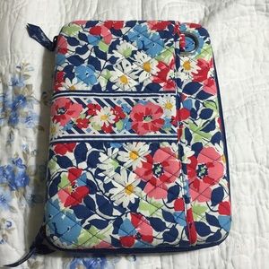 🌺NWOT Vera Bradley Tablet/Laptop Case