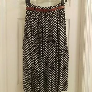 Black & White Polka Dot Skirt w/ Belt - Medium
