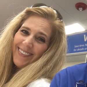 Meet your Posher, Leigh