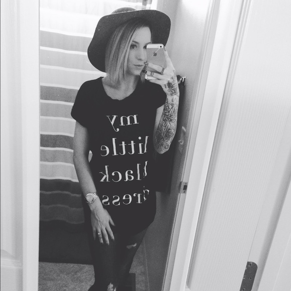 Meet your Posher, Jessica - Picture 1 of 1