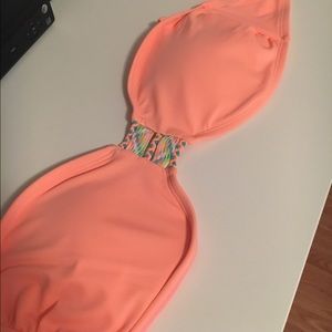 Strapless bikini top