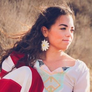 Meet your Posher, Cameron