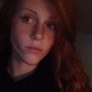 Meet your Posher, Ayla