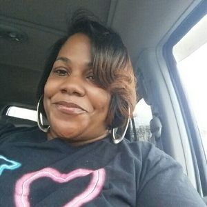 Meet your Posher, Paulita