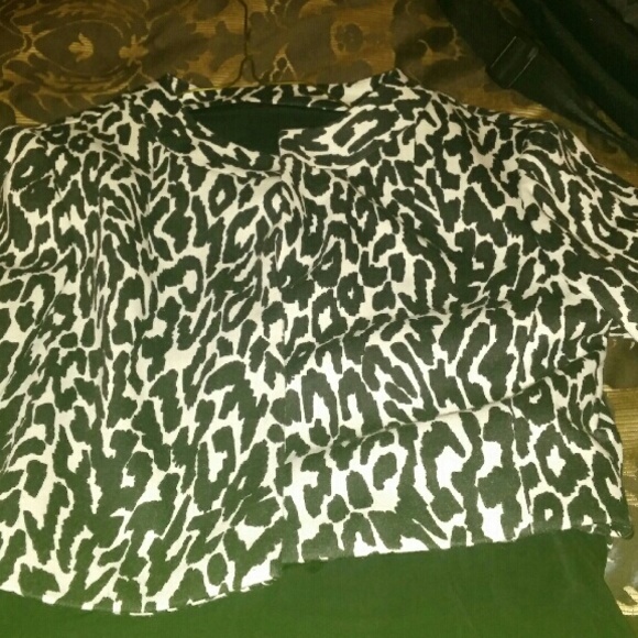 Shirt - Picture 2 of 3