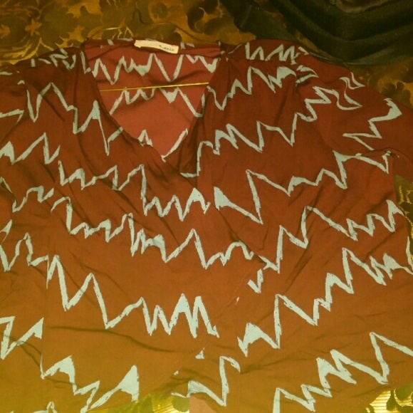 Shirt - Picture 1 of 1