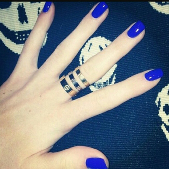 Jewelry - 4mm gold fashion ring