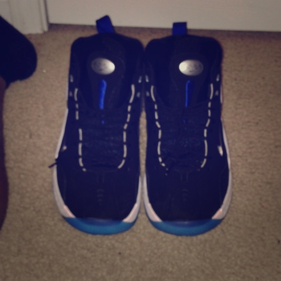 Pennie posite - Picture 1 of 3