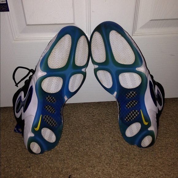 Pennie posite - Picture 3 of 3