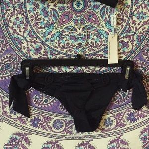 Frankie's "St. Tropez" Bottoms