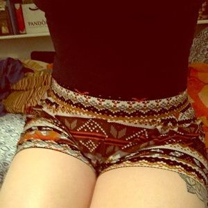 $10 SALE Vintage Tribal Pattern Shorts