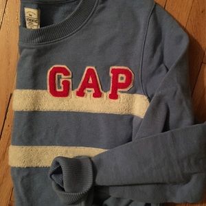 Gap Fitted Sweatshirt